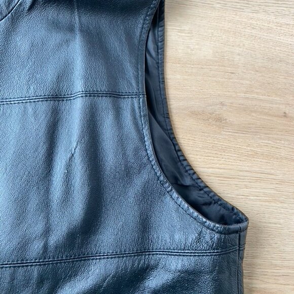 Vintage Black Leather Zip Up Vest - Picture 5 of 6